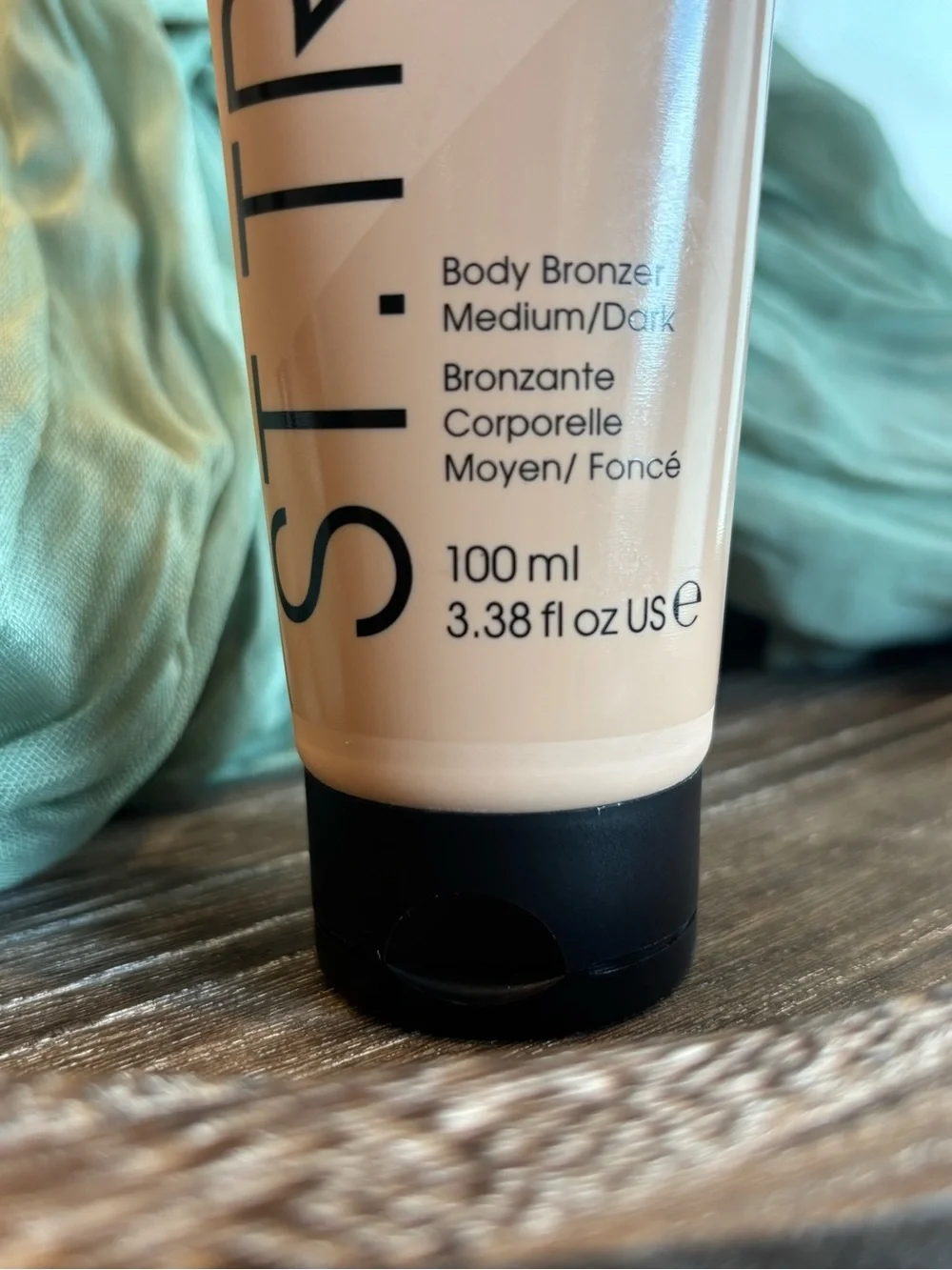 St Tropez Instant Glow Body Bronzer Medium Dark Wash Off Tan Lotion BRAND NEW